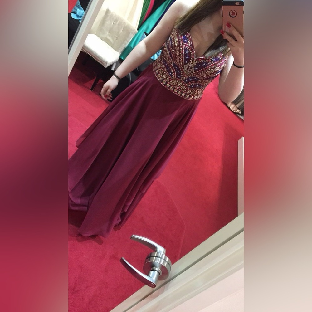 Graduation dress • size 12 • no alterations